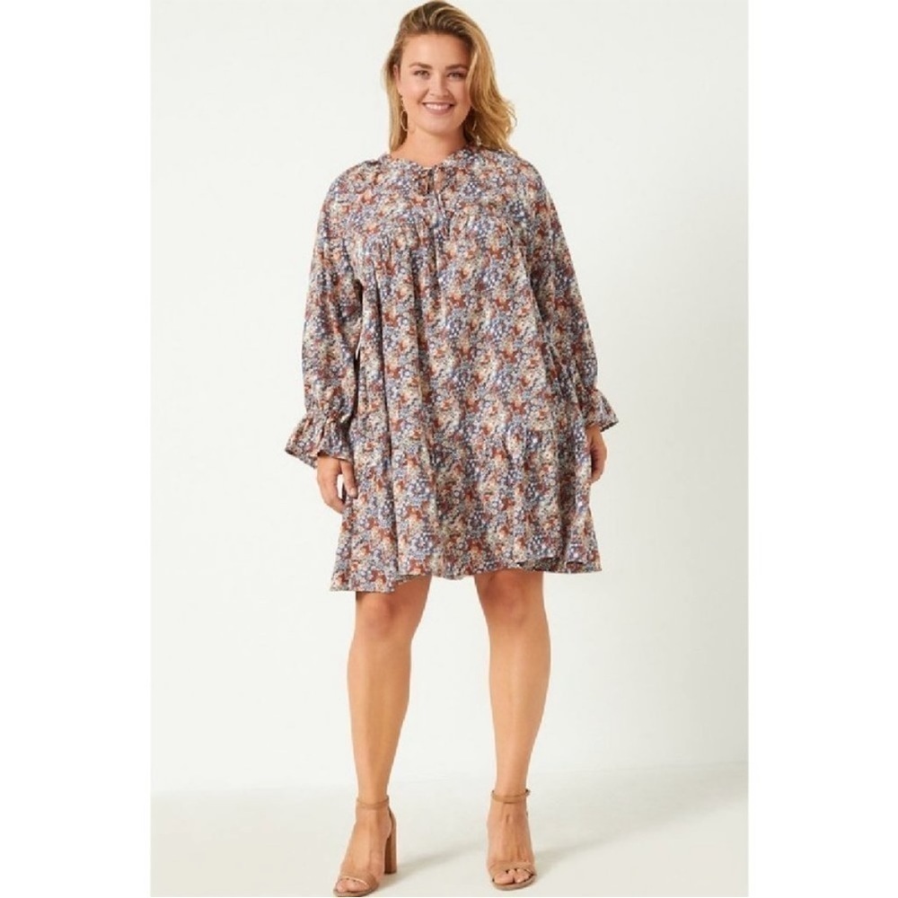 Hayden Floral Dress Size M - Picture 4 of 12